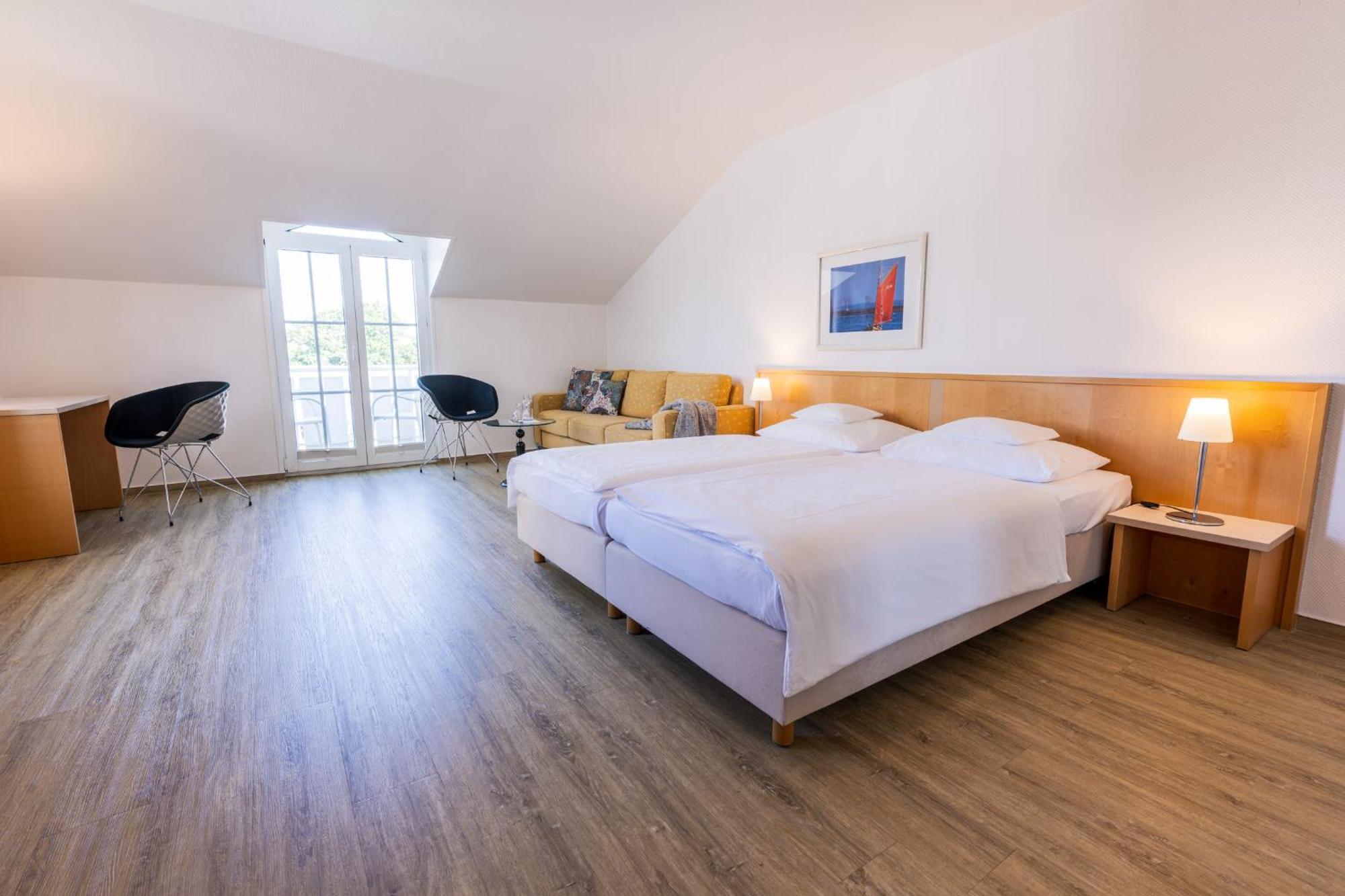 Inselhotel Ruegen Goehren  Exteriör bild