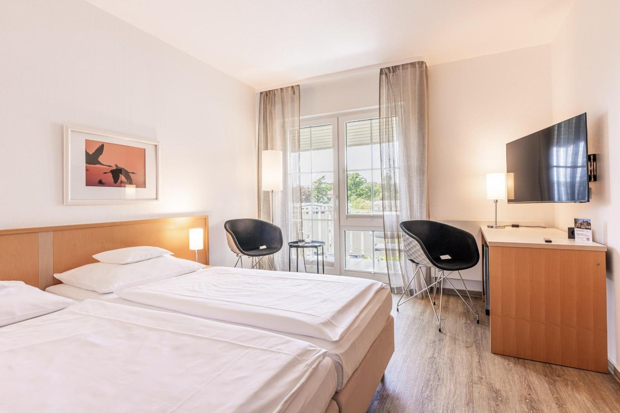 Inselhotel Ruegen Goehren  Exteriör bild
