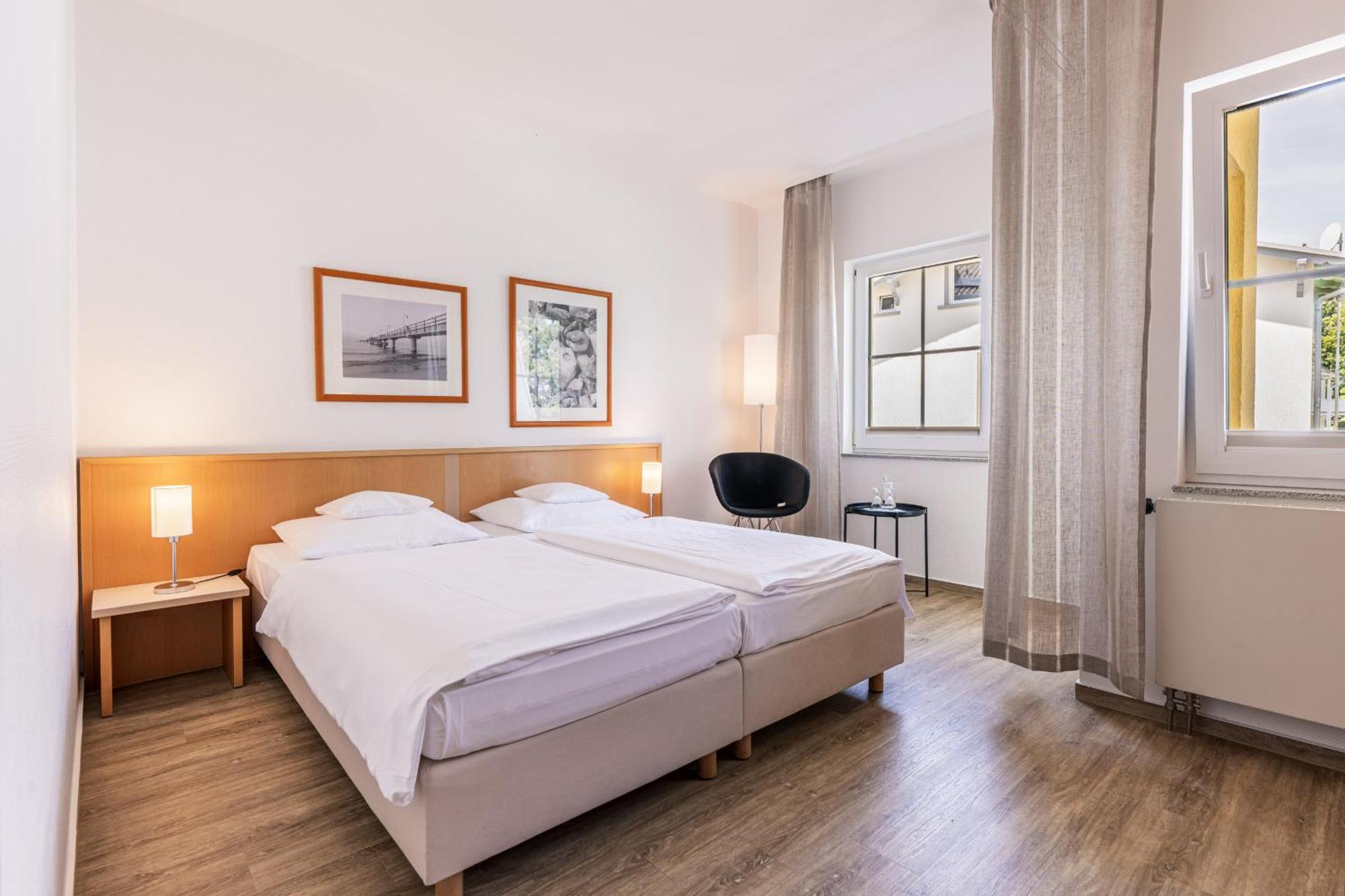 Inselhotel Ruegen Goehren  Exteriör bild